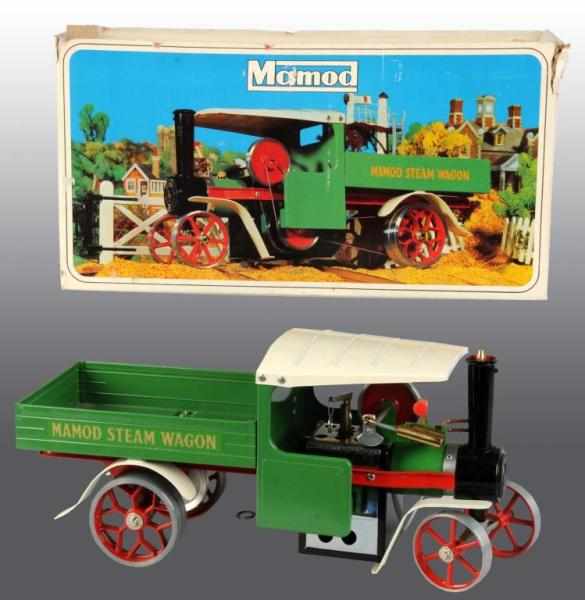 Appraisal: Early Green Mamod Steam Wagon Truck Description In original box