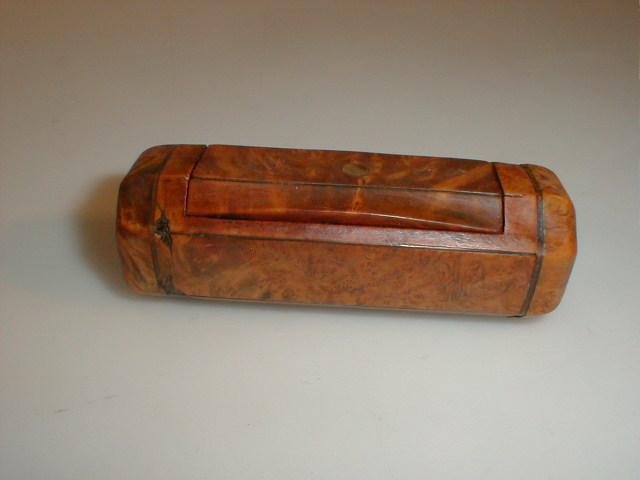 Appraisal: Georgian burr wood octagonal sectioned snuff box cm