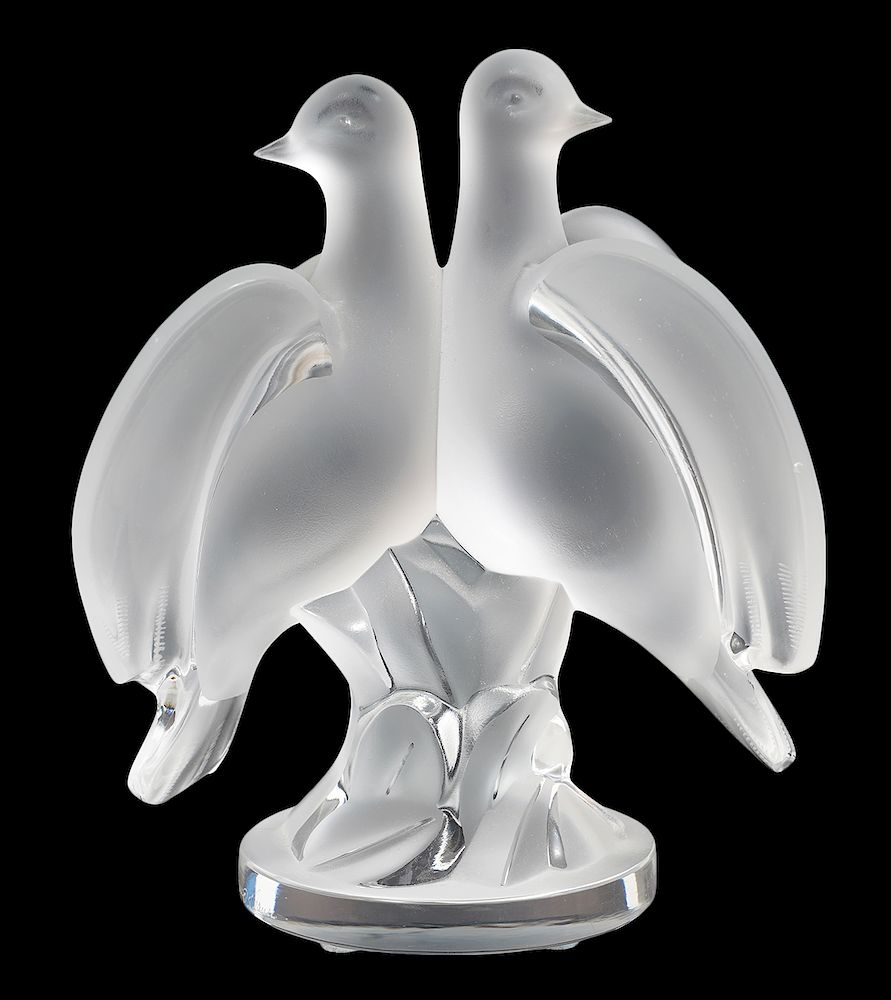 Appraisal: Lalique Ariane Frosted Doves Two Lalique frosted doves joined at