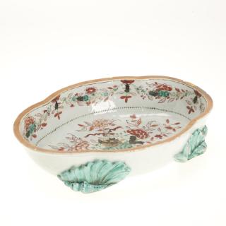 Appraisal: Chinese Export porcelain cabbage bowl Chinese Export porcelain cabbage bowl