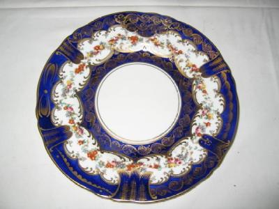 Appraisal: A SET OF SIX CROWN STAFFORDSHIRE CHINA DESSERT PLATES painted