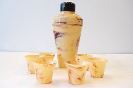 Appraisal: ART DECO BAKELITE COCKTAIL SHAKER AND SIX CUPS