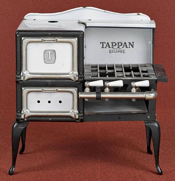 Appraisal: Tappan cast iron tin and enameled Eclipse sal Tappan cast