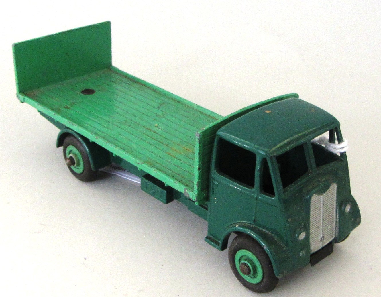 Appraisal: A Dinky Guy flatbed lorry in two tone green