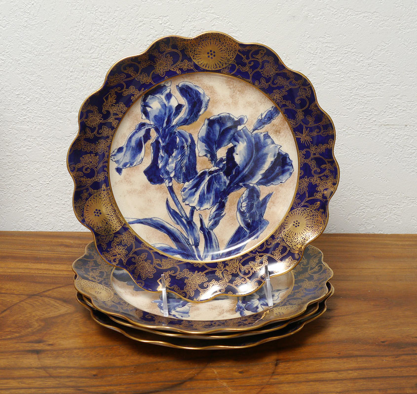 Appraisal: ROYAL DOULTON BURLSEM FLOW BLUE PLATES Cobalt blue rims with