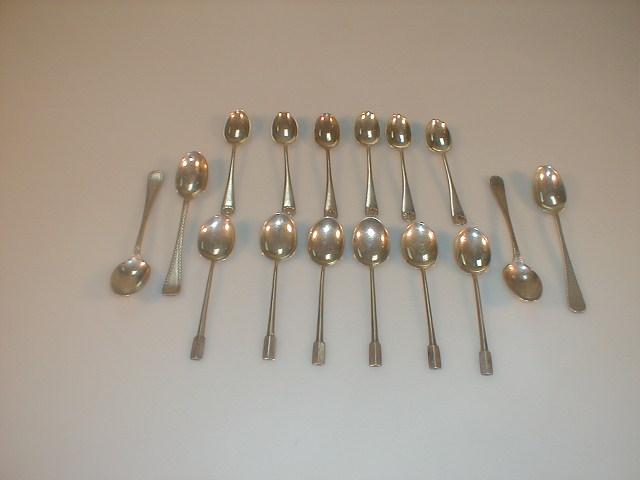 Appraisal: A set of six George V silver coffee spoons with