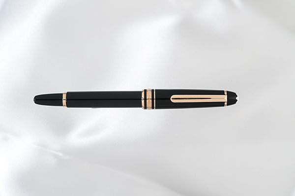 Appraisal: Montblanc Meisterstruck Hommage A Wolfgang Amedeus Mozart fountain mini pen