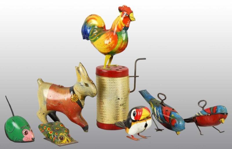 Appraisal: Lot of Tin Toys Description Includes crowing rooster windup rabbit