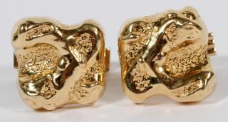 Appraisal: KT YELLOW GOLD MEN'S CAST NUGGET CUFFLINKS PAIR KT YELLOW