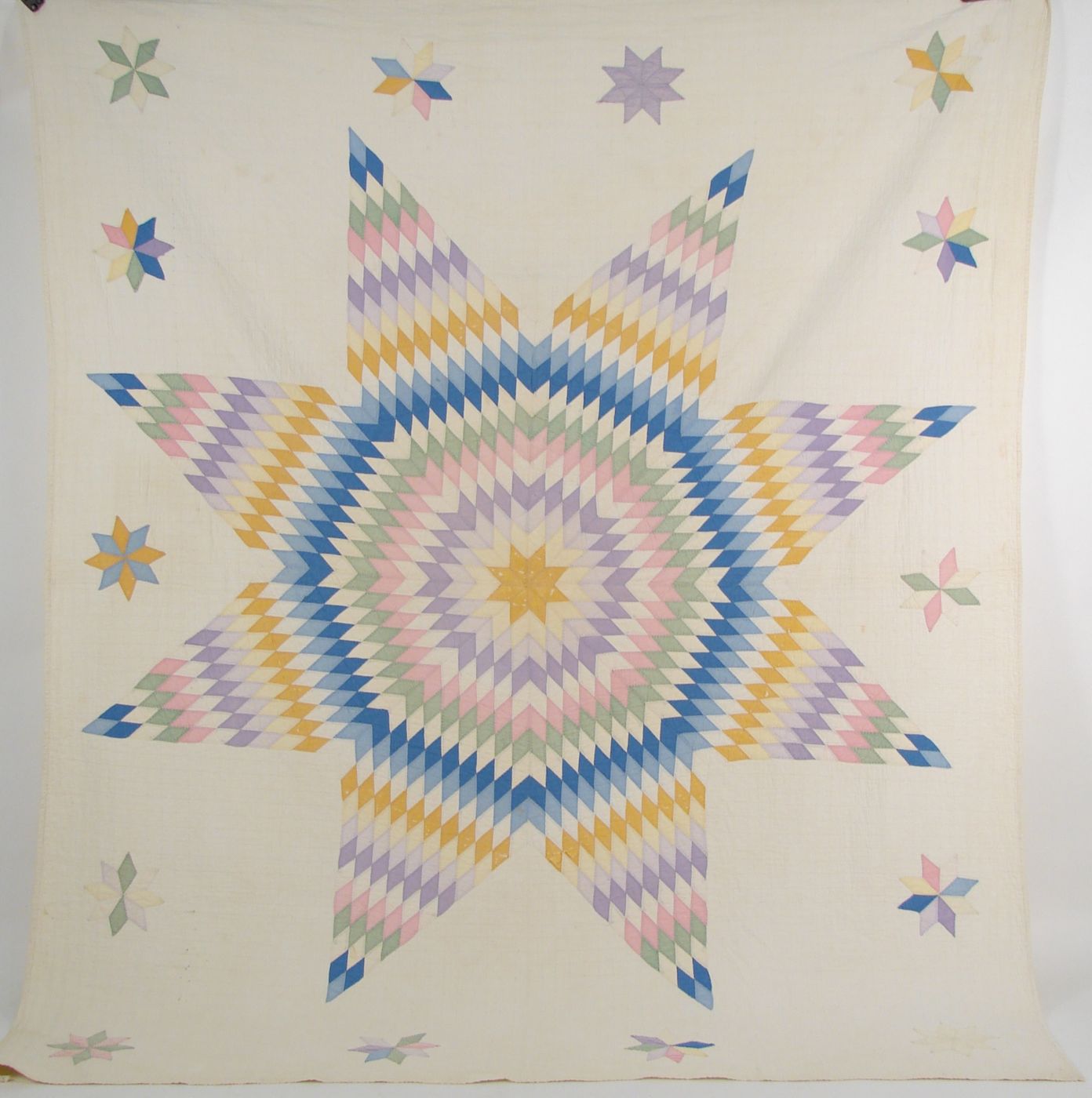 Appraisal: AMERICAN PATCHWORK QUILT Early th CenturyIn Star of Bethlehem pattern