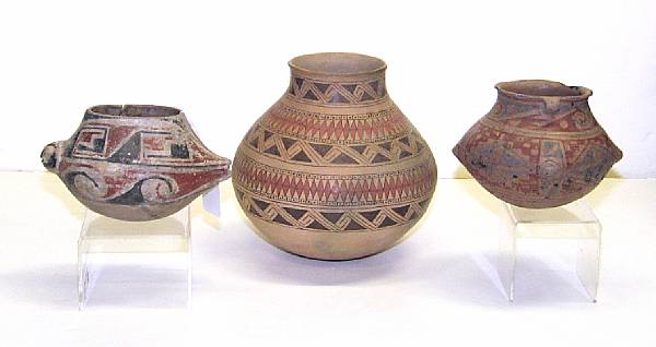 Appraisal: Three Casas Grandes polychrome vessels Including an effigy jar a