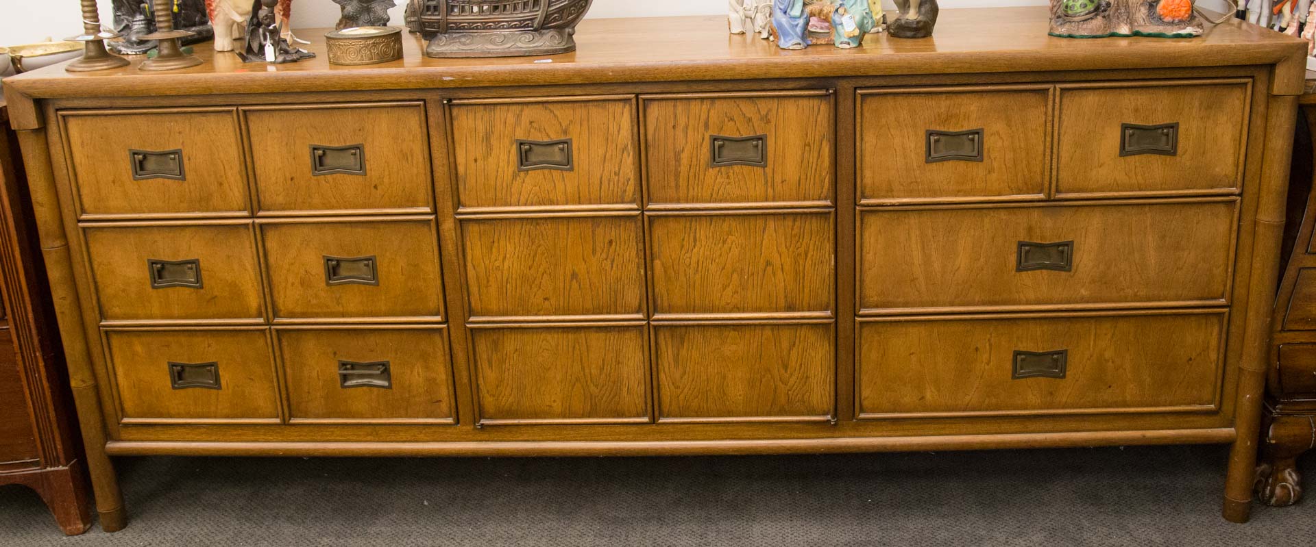 Appraisal: Broyhill Chinese style credenza