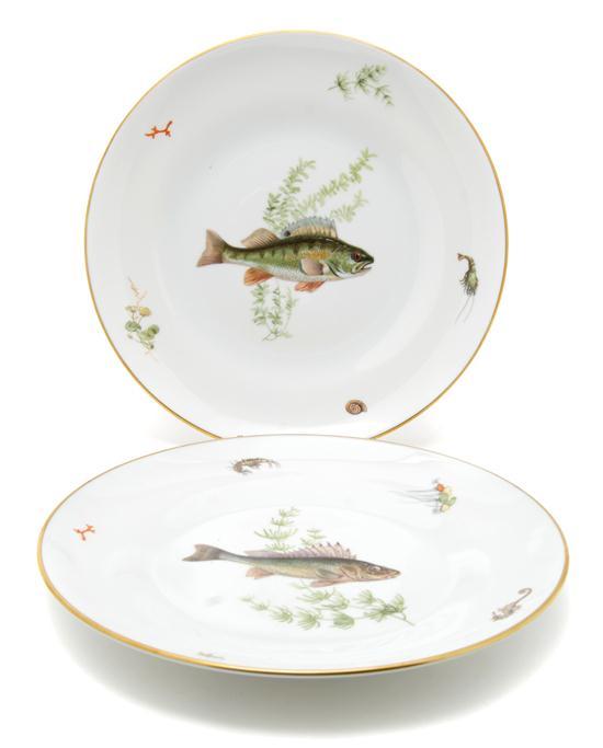 Appraisal: Set of Six of Italian Fish Plates and Platter Richard