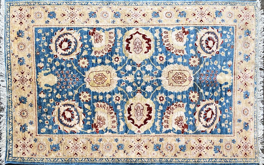 Appraisal: Safavieh Hand Knotted Wool Carpet Safavieh Hand Knotted Wool Carpet