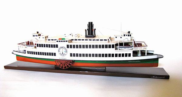 Appraisal: An American wooden model of the steamer ship 'Eureka' th