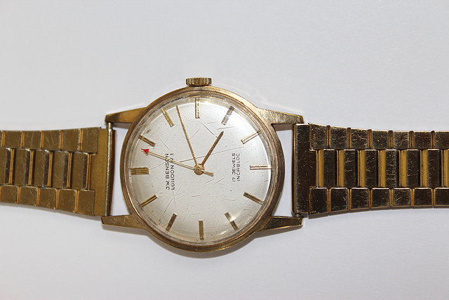 Appraisal: J W BENSON LONDON GENT'S NINE CARAT GOLD WRISTWATCH the