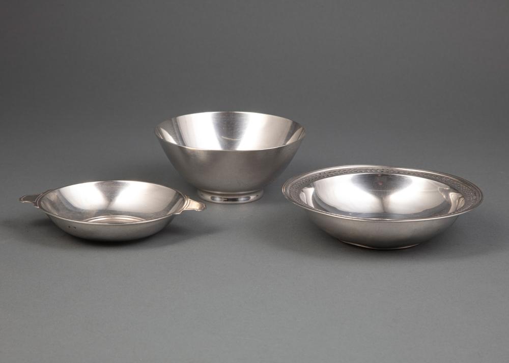 Appraisal: THREE TIFFANY CO STERLING SILVER BOWLSGroup of Three Tiffany Co