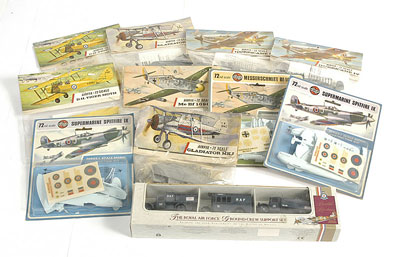 Appraisal: Airfix and Lledo a mixed group of plastic kits To