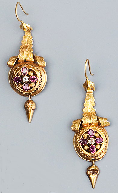 Appraisal: A COLLECTION OF ANTIQUE AND LATER JEWELLERY comprising a Victorian