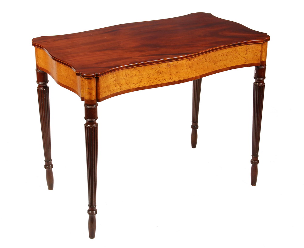 Appraisal: RARE FORM SALEM TEA TABLE - Circa Oblong Shaped Top