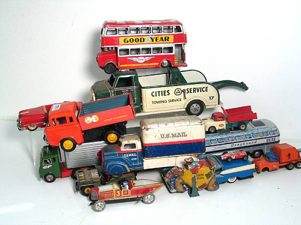 Appraisal: Lithographed Japanese transportation toys Lot includes Marx and other toys