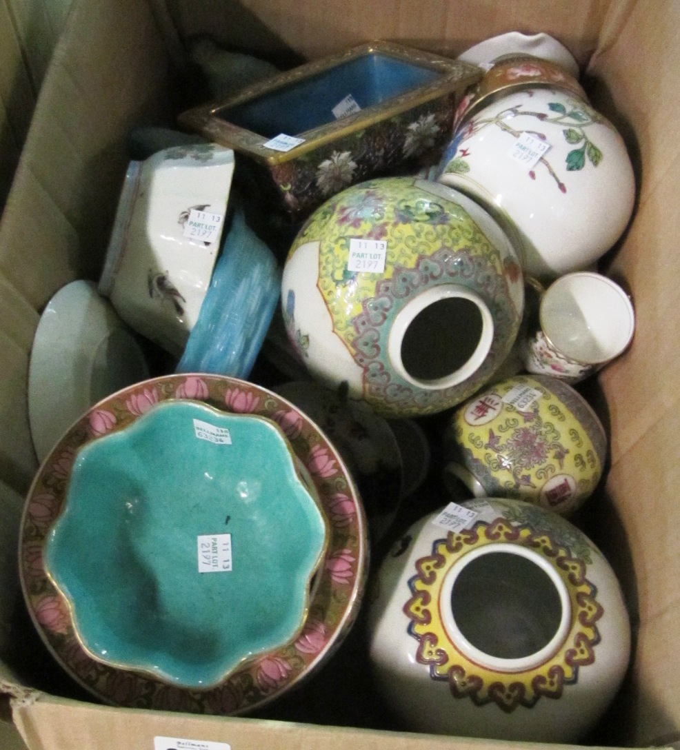 Appraisal: A quantity of Oriental ceramics jars bowls and sundry