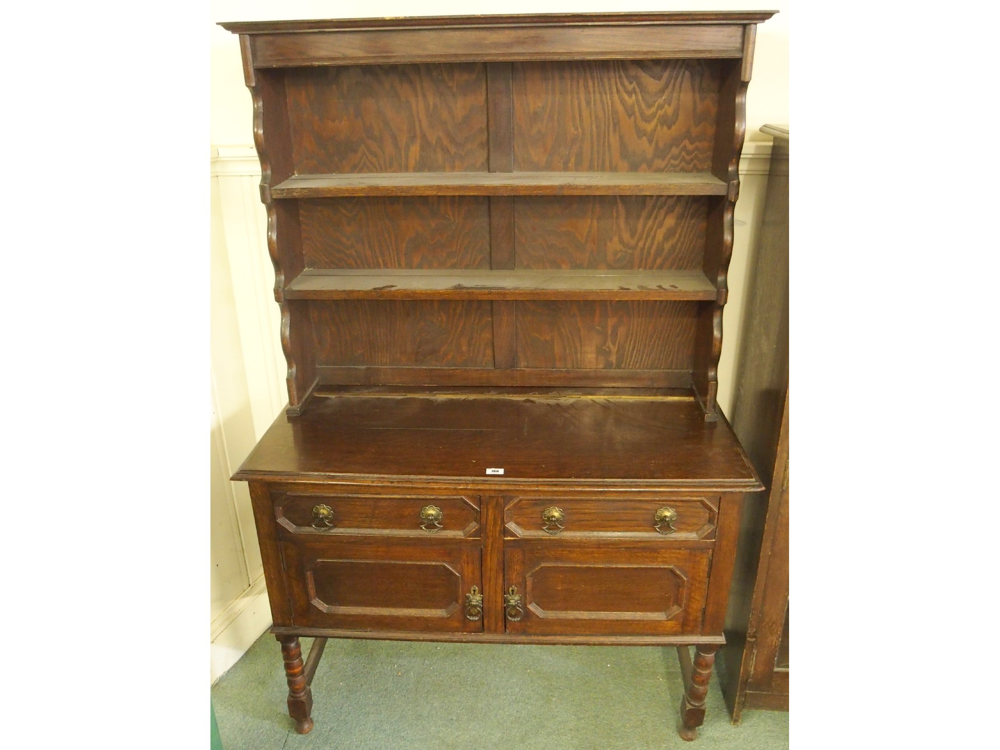 Appraisal: A th Century oak dresser x x cm