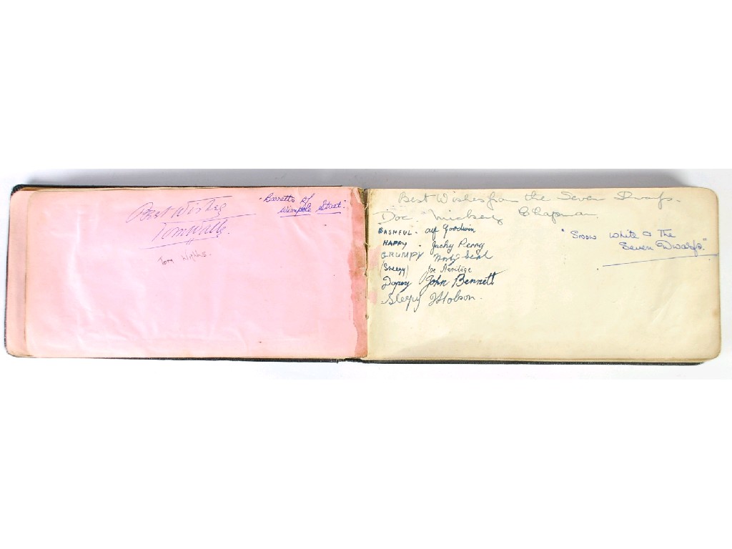 Appraisal: AUTOGRAPH ALBUM CIRCA ACTORS FROM LIVE STAGE PRODUCTIONS AT THE