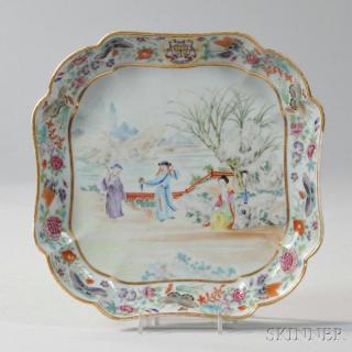 Appraisal: Shaped Export Porcelain Serving Dish China mid- th century square