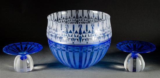 Appraisal: Gary Genetti American Contemporary Clear and cobalt art glass center