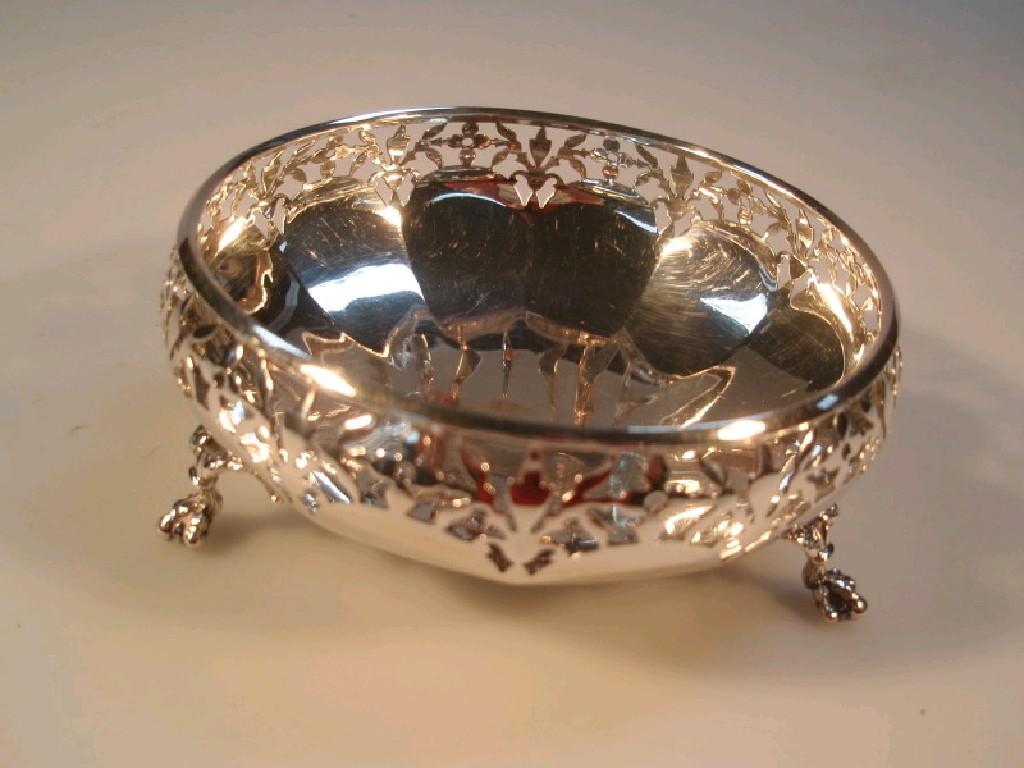 Appraisal: A George V silver circular dish by Walker Hall Sheffield