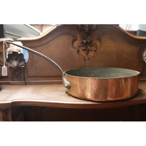 Appraisal: Large French copper saucepan approx cm Dia