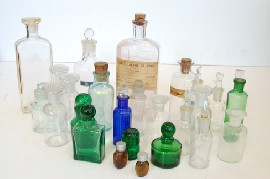 Appraisal: ONE BOX OF SMALL APOTHECARY BOTTLES