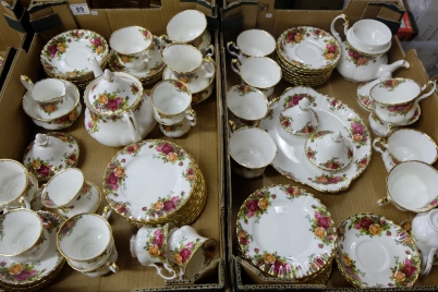 Appraisal: A collection of Royal Albert Old Country Roses Tea coffee