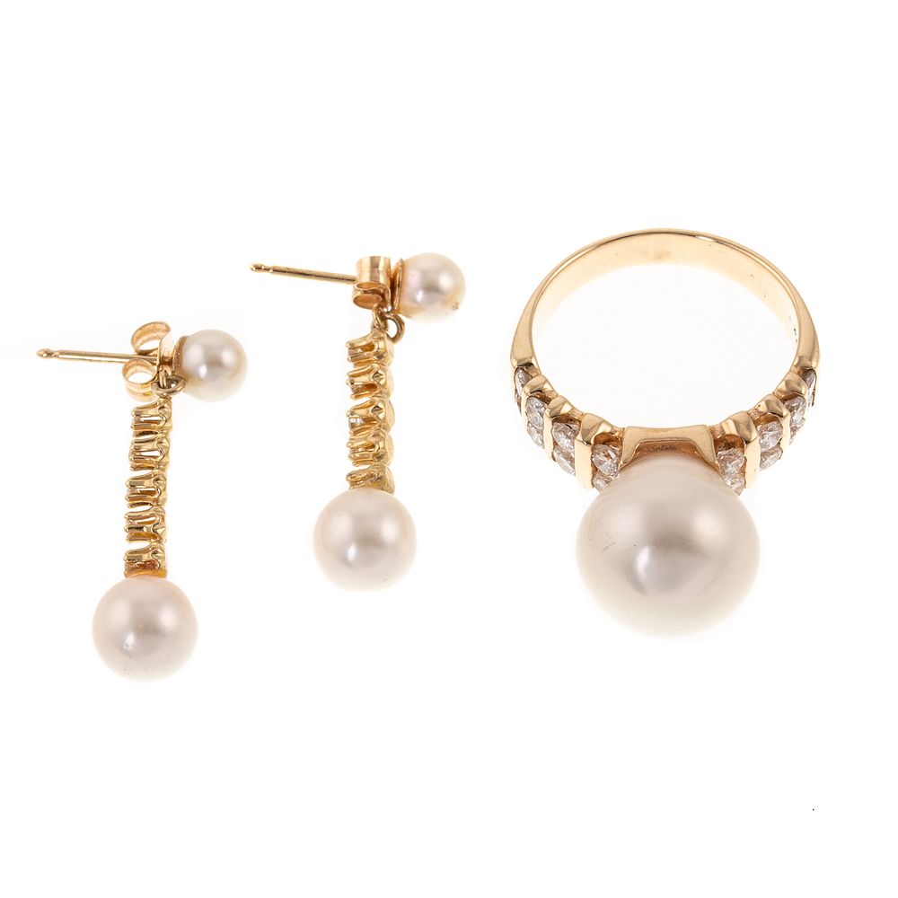 Appraisal: A Diamond Pearl Ring Earrings in K K yellow gold