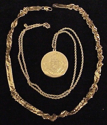 Appraisal: JEWELRY K gold including a herringbone chain as is a