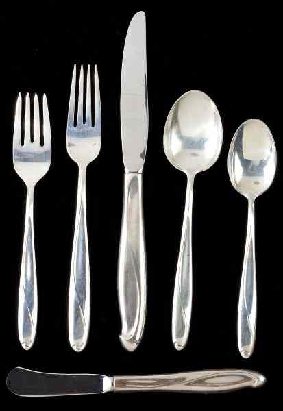 Appraisal: Reed Barton ''Silver Sculpture'' Sterling Flatware pieces service for eight