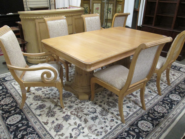 Appraisal: DINING TABLE AND CHAIR SET Lexington Home Brands Lexington NC