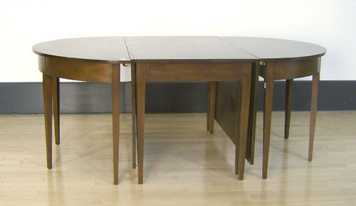 Appraisal: Kittinger -part mahogany dining table x x open