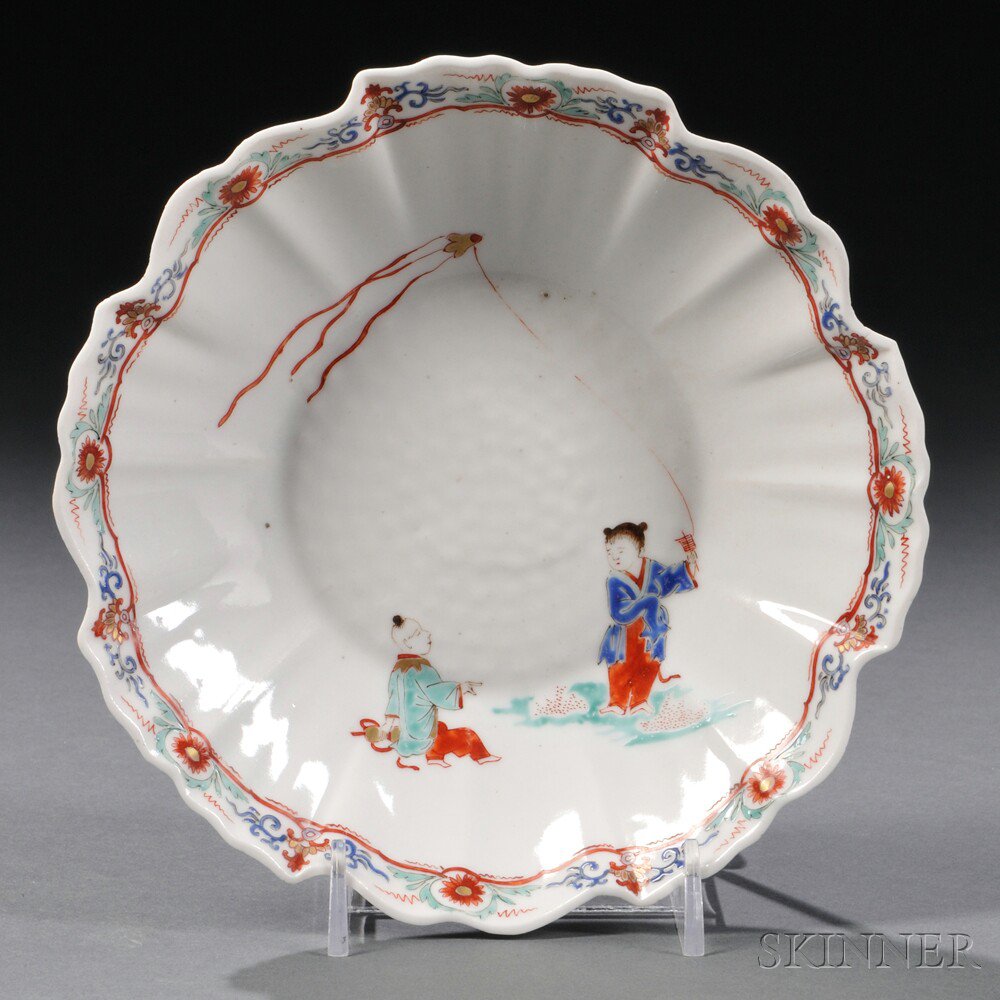 Appraisal: Kakiemon Enamel Dish Japan th century with eight-petaled rim and