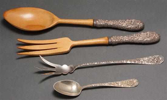 Appraisal: American sterling silver flatware and serving pieces in the ''Rose''