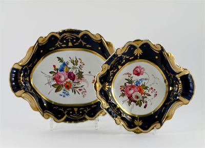 Appraisal: An English porcelain part dessert service painted with flowers including