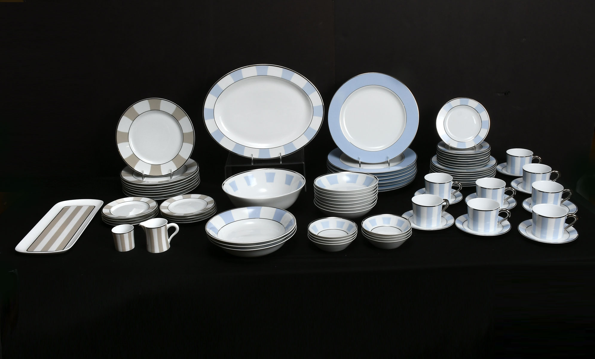 Appraisal: BERNARDAUD LIMOGES GALERIE ROYALE DINNERWARE Wallis blue set Comprising Presentation