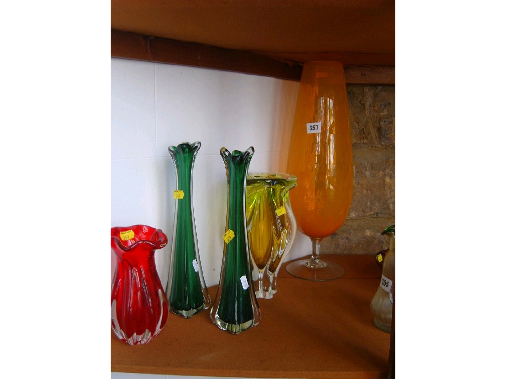 Appraisal: A collection of studio type glassware including a substantial tangerine