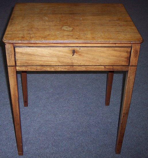 Appraisal: Additional lotA single flap mahogany worktable basket missing