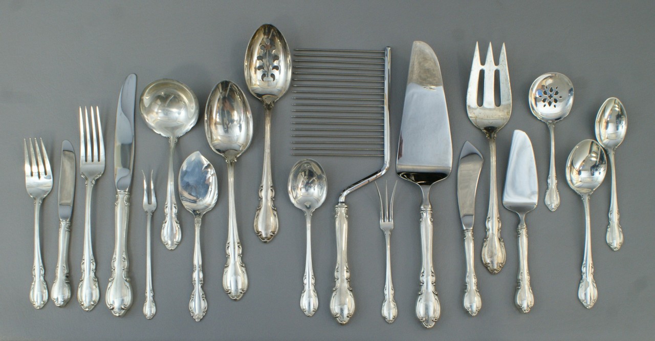 Appraisal: pcs Towle Legato pattern sterling silver flatware c o teaspoons