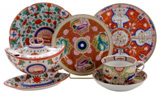 Appraisal: Five Pieces English Tableware early th century with Bengal Tiger