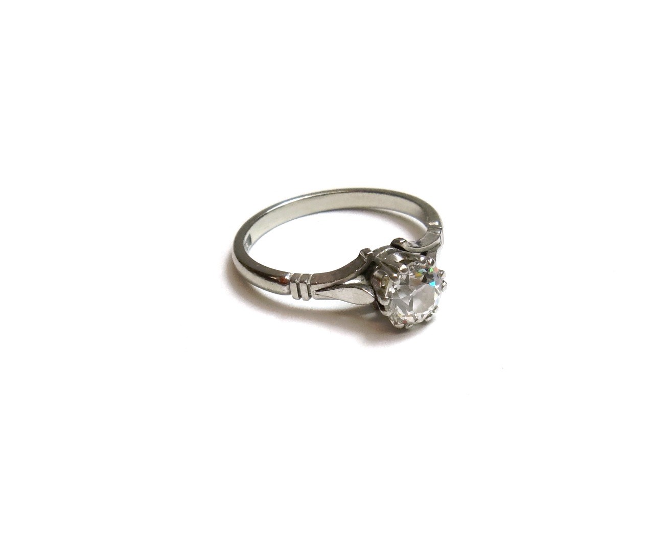 Appraisal: A platinum and diamond set single stone ring claw set