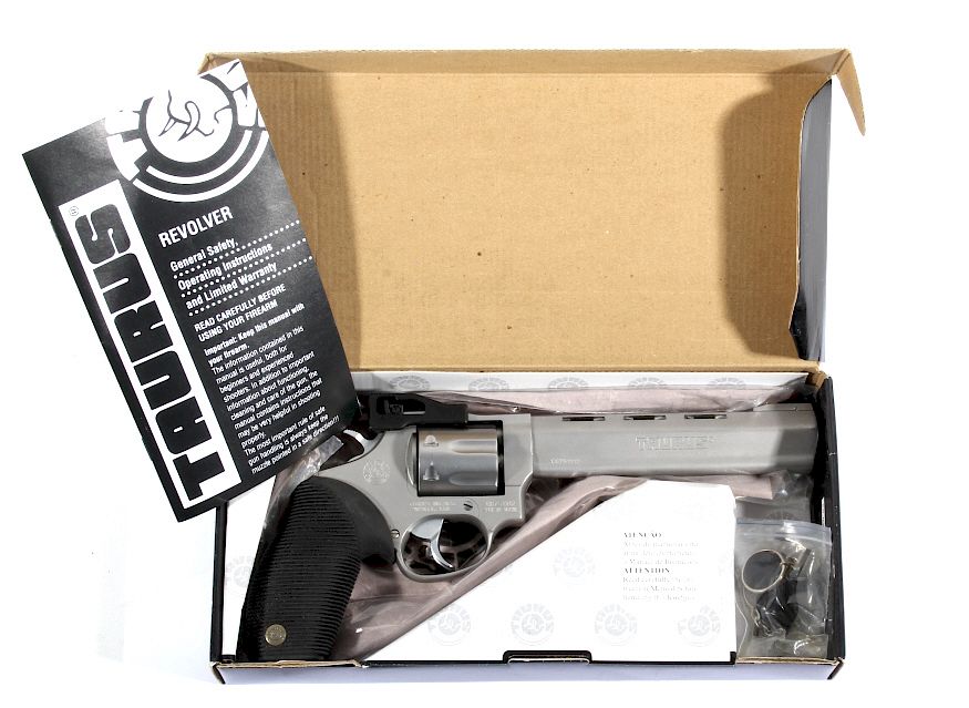 Appraisal: NIB Taurus Tracker HMR D A Target Revolver For sale