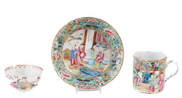 Appraisal: A group of Chinese porcelain comprising five cylindrical cups four